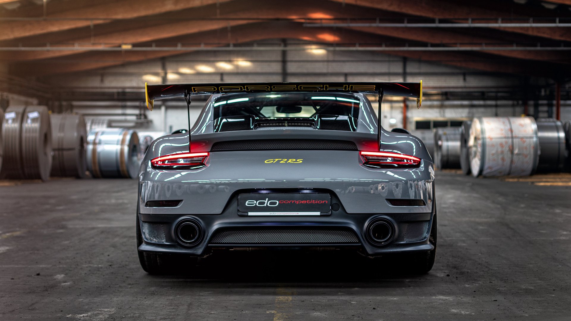 战队教练更替影响赛场表现，战队教练和领队的区别