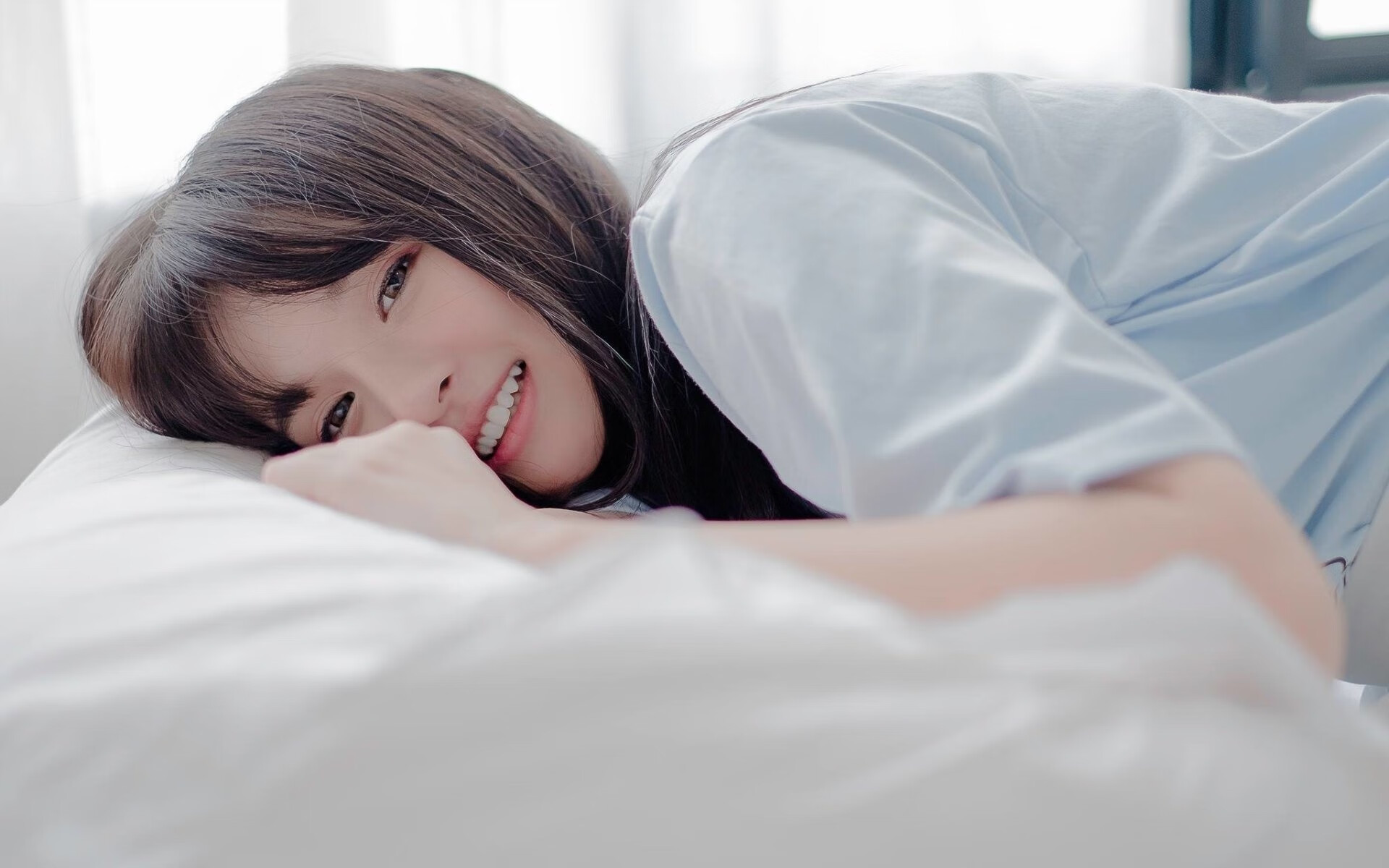 森林狼球员参与社区公益活动传播正能量，森林狼俱乐部