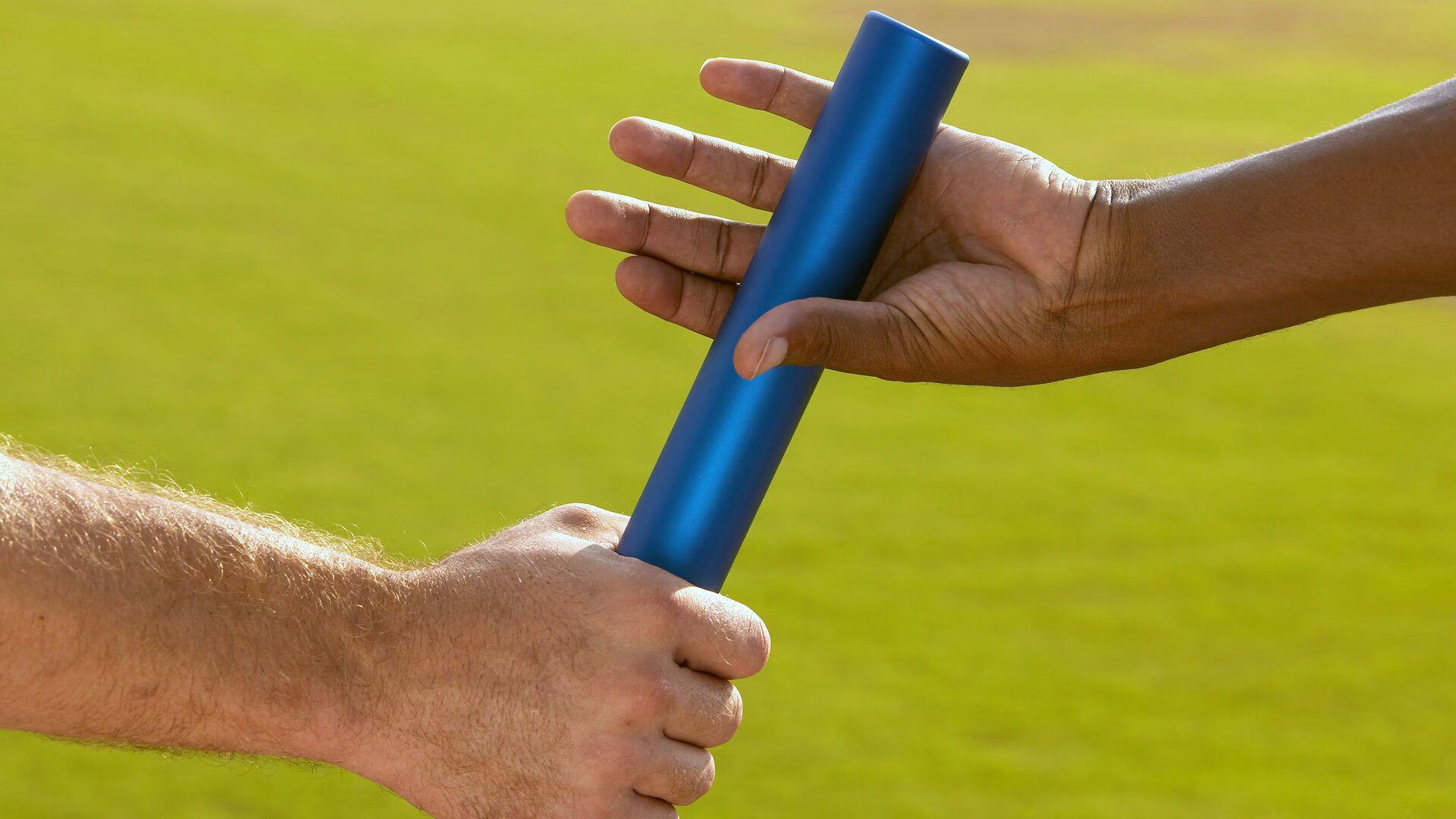 开云娱乐-中国足球绿色场馆名片再升级，走在行业前列，绿色的足球队